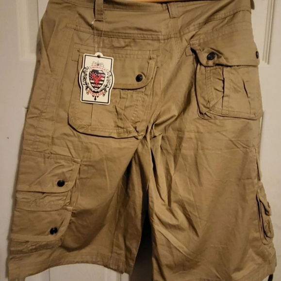AMERICAN HERITAGE Men's Belted Cargo Short sz32 - Picture 4 of 6
